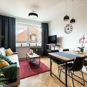 Apartment Ogrod Krasinskich, Warsaw
